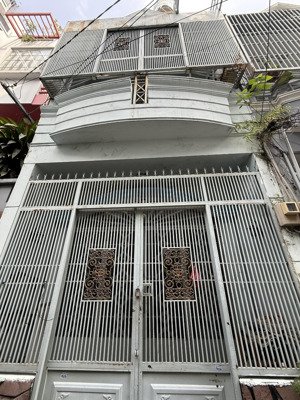 nhà hẻm 536 âu cơ phường bảy hiền, 4x11m, 2 tầng, 2pn 2wc, giá 9tr