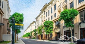 cho thuê căn hoàn thiện 2 tầng full đồ khu thời đại vinhomes ocean park 3 giá 7 triệu lh:0911051289