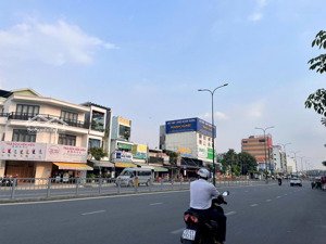 bán nhà cấp 4 hxh dương quảng hàm 6x22m gần kênh tham lương, siêu thị emart giá 13 tỷ tl