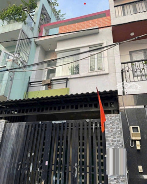 nhà 1 trệt 1 lầu phường tam phatsast cc đạt gia, 50m2 hẻm xe hơi, giá nhỉnh 5 tỷ, sẵn sổ