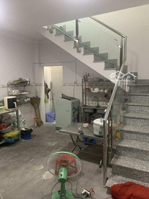 nhà bán ngay tam bình thủ đức dt 92m2 ngang 4,7m. giá 5 tỷ tl