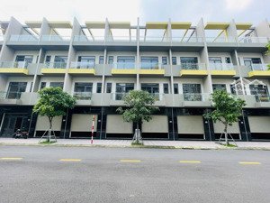 nhà phố bcons uni valley 4 tầng 60m2 = 7.1 tỷ sổ sẵn, nhận nhà khai thác liền, cam kết giá tốt nhất
