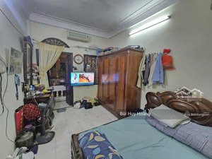 mặt phố - 40m2 chỉ 12 tỷ - ô tô tránh đỗ - lô góc 3 thoáng - kinh doanh - tt thanh xuân - ngã tư sở