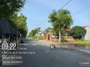 nền đất shr diện tích 8x20.5 đối diện hồ sinh thái - hướng nam - vị trí kinh doanh buôn bán !!