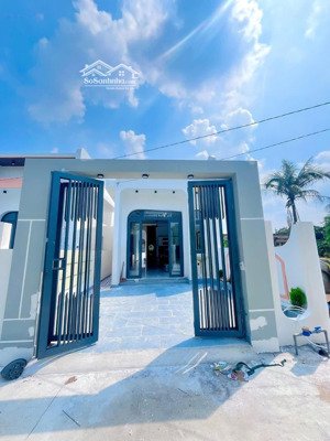 bán gấp căn nhà cấp 4 hiện đại ở xã long trạch, cần đước, long an, gần kcn cầu tràm. giá 950tr