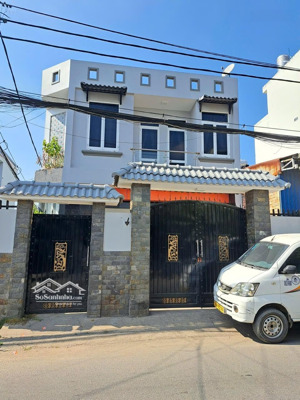 mặt tiền kinh doanh đa ngành, ngang khủng 8m, gần đạt gia centre point thủ đức8x11 nhỉnh 9 tỷ.