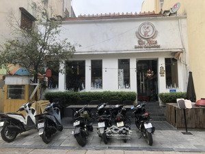 cho thuê nhà mp lý nam đế: 50m2, mt: 10m, thông sàn, nguyên căn, đoạn đẹp. lh: 