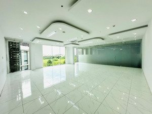 chính chủ cho thuê sàn văn phòng phạm văn đồng mới tinh view kính 40-800m2 chỉ từ 9$ free ngoài giờ