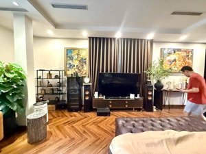 hàng kín - 6 tầng thang máy - mt 5m - trung tâm thái hà - chưa đến 13 tỷ