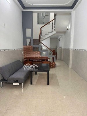 chủ bán nhà 2 tầng lê chân nại hiên khu dân trí cao gần khúc hạo