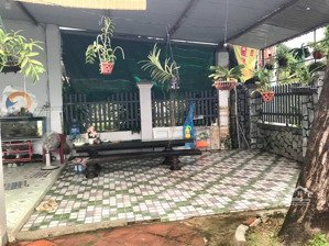 nhà mặt tiền đường nhựa suối cát, giá siêu tốt nhỉnh 2 tỷ cho gần 400m2