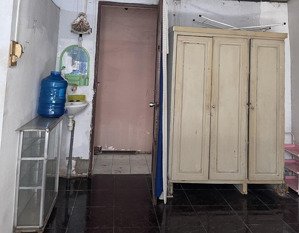 cho thuê phòng trọ cao cấp , có máy lạnh , tolet riêng, ..
giá rẻ dễ thuê , phạm văn chiêu gò vấp .