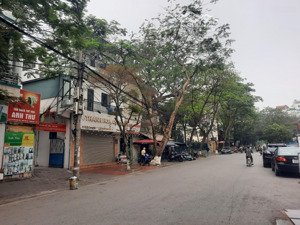 lô góc 2 mặt tiền nhà 3 tầng mặt đường trần quang khải mặt tiền hơn 5m