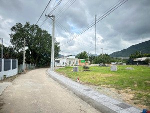 bán đất cạnh kđt mới cam lâm (vingroup quy mô 10.350ha) vỉa hè sẵn sạch đẹp