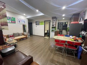 bán căn hộ chung cư osaka complex, 4,3 tỷ, 56m2, 2pn, 1wc, đẹp, nhiều tiện ích ở hoàng mai, hà nội