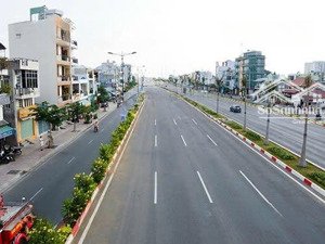 bán nhà 5 tầng diện tích 40m2 mặt tiền 5m không khu phố âu cơ tây hồ hà nội