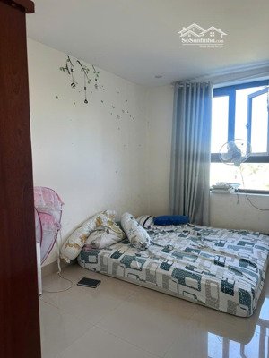 bán nhà 2 tầng full nội thất trục shophouse khu đô thị fpt cách đại học fpt chỉ 200m