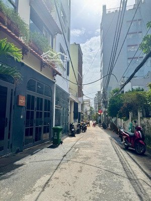 bán đất tặng nhà kiệt nhựa võ nguyên giáp, khuê mỹ, ngũ hành sơn, gần biển gần furama.