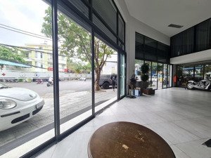 bán căn góc hiện đang có dòng tiền ổn định cho thuê lâu dài.!!!