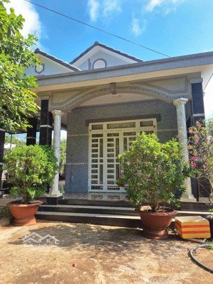 bán gấp nhà mặt phố ngãi giao, 2 mặt tiền, 2,9 tỷ, 282 m2, pháp lý đầy đủ, nhà mới xây, an ninh