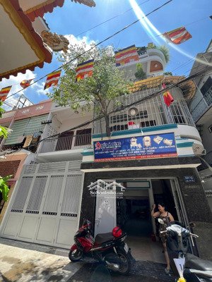 nhà siêu đẹp, giá cực rẻ! hẻm trần hưng đạo, quận 1 (5m*14m). giá chỉ: 13 tỷ, tl (cần tiền bán gấp)