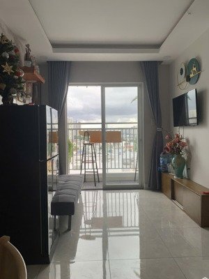 cho thuê chung cư blue sky tower hoàng quân quận 2, 2pn 2wc full nt 8.5tr