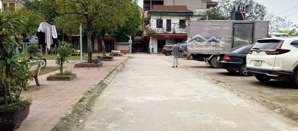 bán nhà số 12 thủy sản phố tân lập. đinh bảng gần ninh hiệp yên viên, long vỹ ô tô vào 