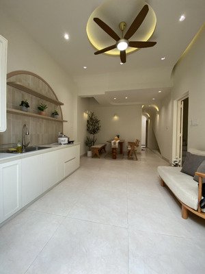 bán nhà riêng 3tầng đẹp, 62m2, 6 tỷ, hương lộ 2