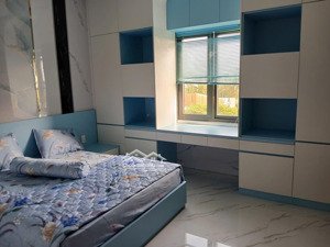 bán nhà mặt phố thạnh lộc 40, 6,8 tỷ, sd 220m2, 4pn, 5wc bao đẹp