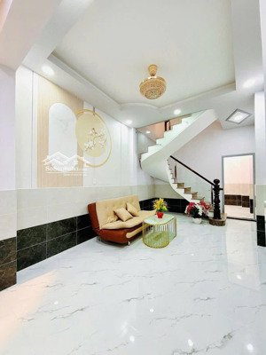 quận 8 nhà bình đông hẻm rộng thoáng 4.58 tỷ, p15, quận 8 cách mt bình đông 100m