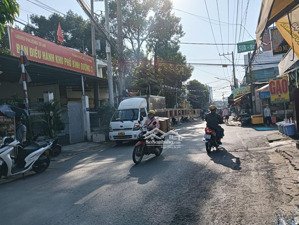 ngộp chủ hạ 500tr . dt 200tr năm 210m (ngang 11m2) nhỉnh 6 tỷ .an bình . dĩ an . bình dương