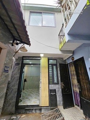 chính chủ bán nhà dt 17.2 m2 , trục đường ngô đức kế - bình thạnh