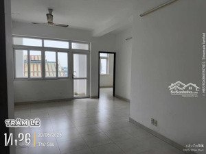 cho thuê căn hộ nhất lan 2 (lock c, d), 70m2, ở liền 6tr500. lh 