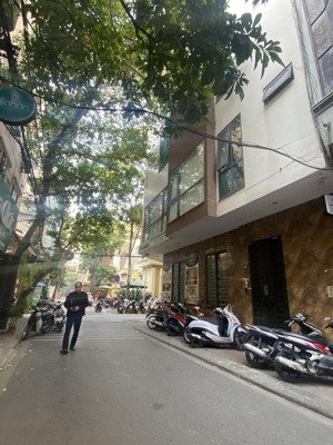 bán phân lô tại ngụy như kon tum, thanh xuân, giá thỏa thuận dt 48m2, 6 tầng, thang máy mặt tiền 4m