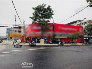 cho thuê góc 2 mặt tiền núi thành & duy tân, đà nẵng ( ngang ~30m )