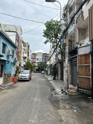 bán nhà dt rộng , sát hxh 10m , đường bùi đình tuý , bình thạnh