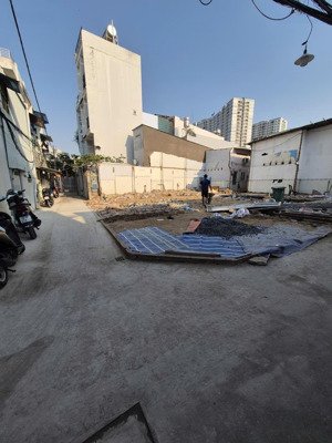 đất lô góc hẻm ôtô q7- 76,2m2 ngang 5,11m x 15m- kdc hiện huữ - chỉ 5 tỷ nhỉnh