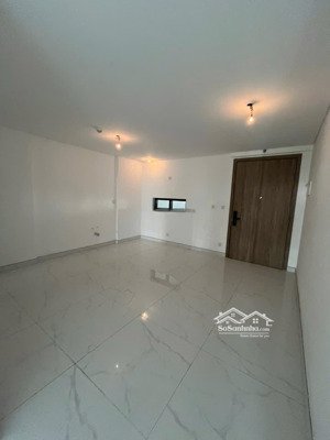 tôi chính chủ cần bán lại căn sky villa dự án celadon city