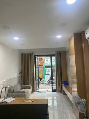 bán nhanh nhà mới đẹp 3 tầng hẻm 4m khu bàn cờ 6pn , quận 3 sát quận 1 giá tốt chỉ 8,2 tỷ