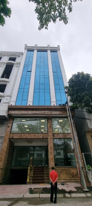 bán nhà sổ đỏ chính chủ mặt phố trương công giai , dt 1372m x 3t , mt 10m , 95 tỷ