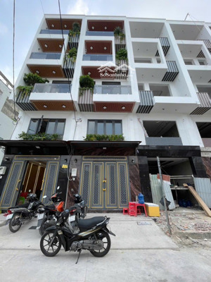 chính chủ gửi bán 8 căn nhà phố xây mới hẻm 1 sẹc lê trọng tấn, có thang máy, diện tích: 4 x 17m