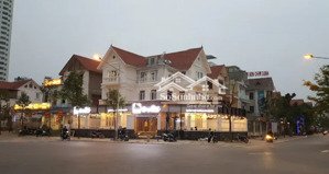 cho thuê nhà mặt phố linh đàm, mt lô góc, 250m2, giá ưu đãi