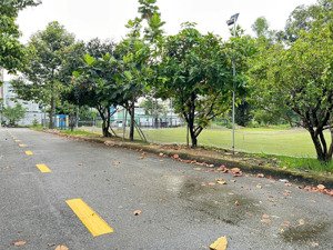 đất dự án huy hoàng - dt: 16 x 20m - đối diện công viên - phường thạnh mỹ lợi tp. thủ đức