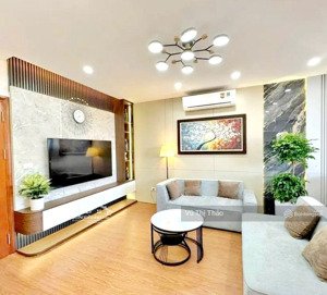 chính chủ bán nhà tập thể quỳnh mai, quỳnh lôi, hai bà trưng, 50m, 2pn, nhà đẹp, thoáng, ô tô đỗ