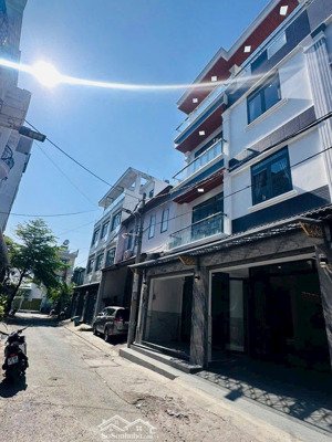 nhà phố 8x12m hẻm 2637 huỳnh tấn phát, nhà bè. ô tô trong nhà, bán 8.6 tỷ