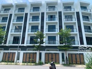 liền kề phú diễn bắc từ liêm dt 80m2