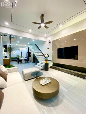 NHÀ 3 TẦNG TRUNG TÂM RẠCH KIẾN – 400 TRIỆU NHẬN NHÀ Ở NGAY