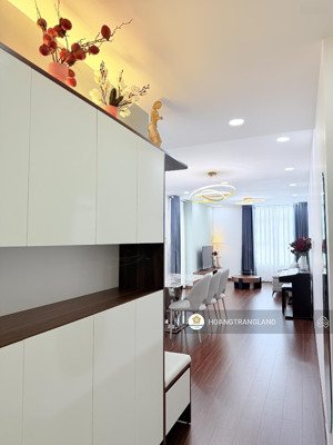 bán gấp 3pn hoàng anh thanh bình q7 hcm nhà siêu rộng cực đẹp view q1. lh: trang hatb 