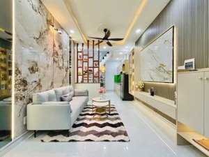 hơn 12 tỷ, 42m, 4 ngủ, full nội thất, phân lô vỉa hè ô tô tránh đỗ ngày đêm