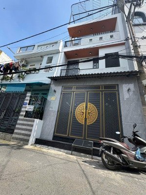 phan huy ích, nguyễn duy cung , khu kinh doanh, hẻm xe hơi 6 m nhà 3 tầng 72 m2( 5x14m), 9 tỷ xíu